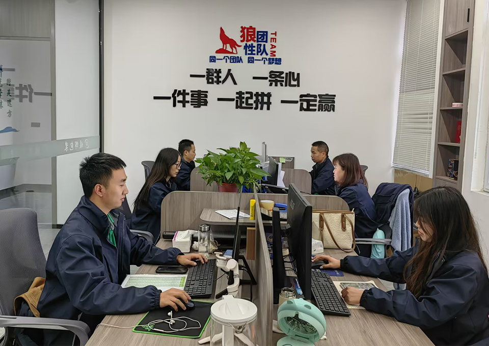 可定制 强大的技术研发团队，接受个性定制