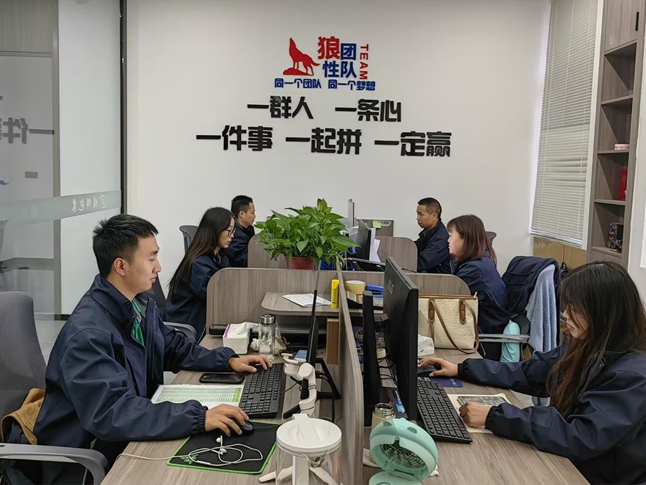 精品水蜜桃无码国产精品黄包装设计师